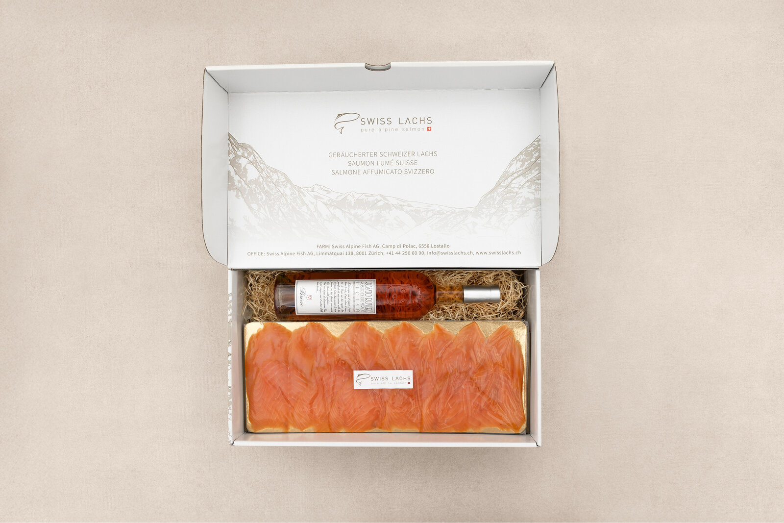 Smoked salmon fillet with Rosato Rovere